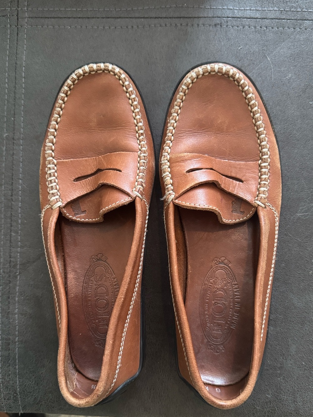 Tod's Vintage Tan Leather Penny Loafers with Vibram Soles